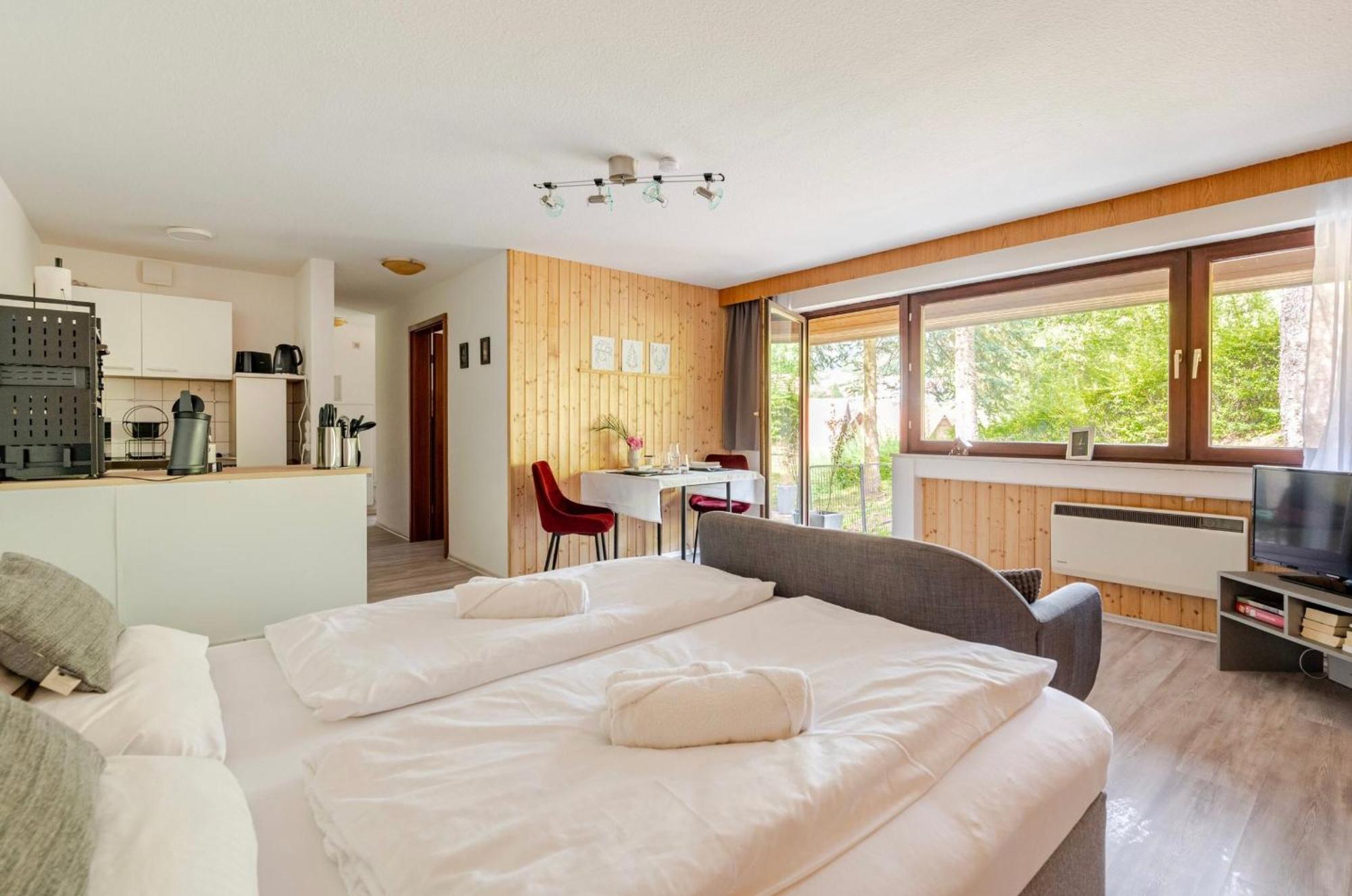 An Wanderwegen Gelegen Mit Terrasse Und Boxspringbett Lejlighed Sasbachwalden Eksteriør billede
